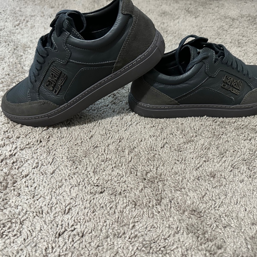 Cavalli class shoes men size 8 gray